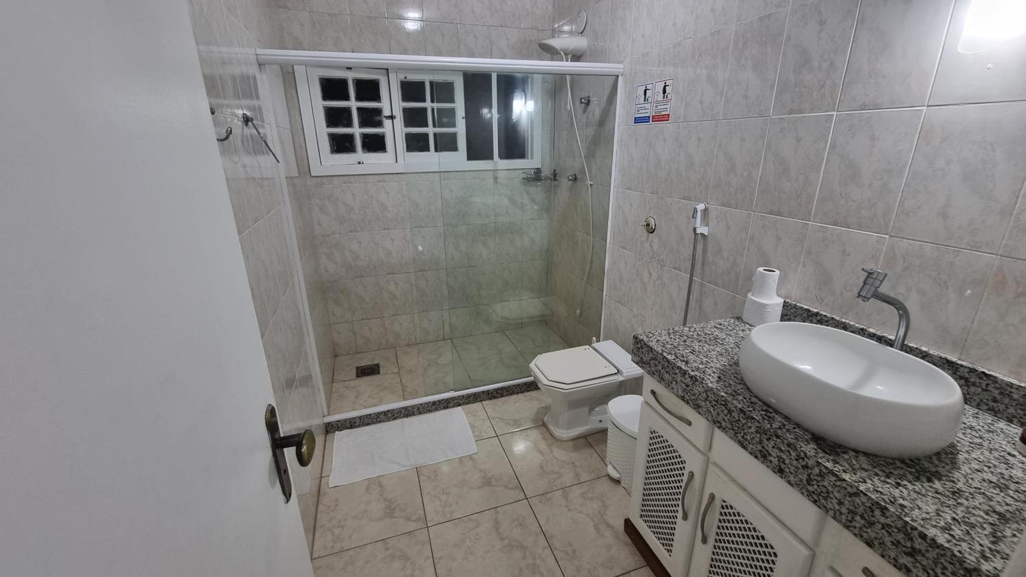 Zenit Hostel Da Cris Cabo Frio Room photo